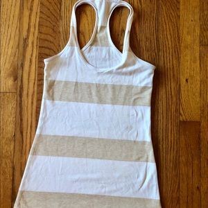 Lululemon tank top